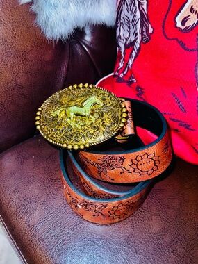 Handcrafted Brown Leather Western Belt with Ornate Gold Horse Buckle